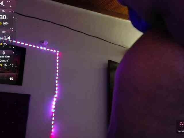 ebony-NeighborMoans webcam