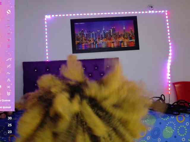 ebony-NeighborMoans webcam