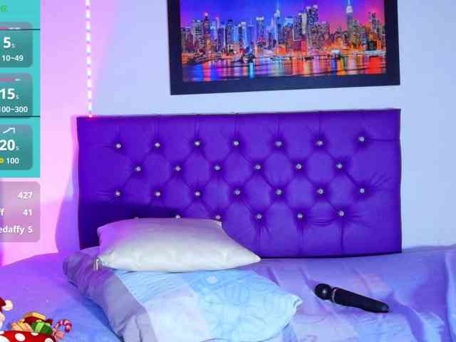 ebony-NeighborMoans webcam