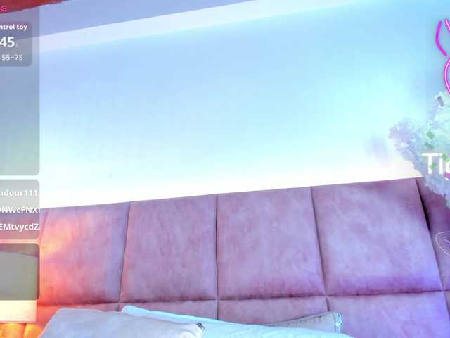 KhateMiller's BongaCams show and profile