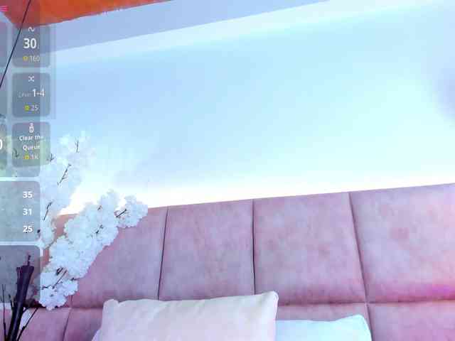 KhateMiller webcam