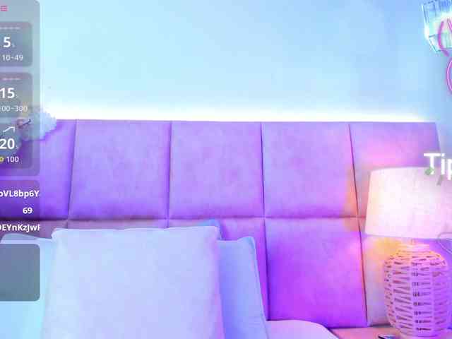 KhateMiller webcam