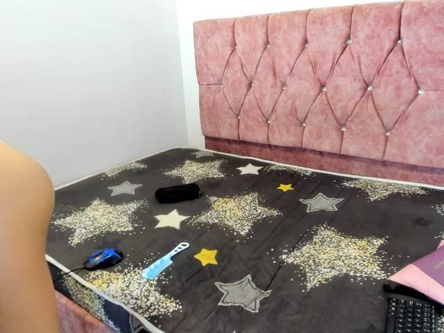 shy-luna18's BongaCams show and profile