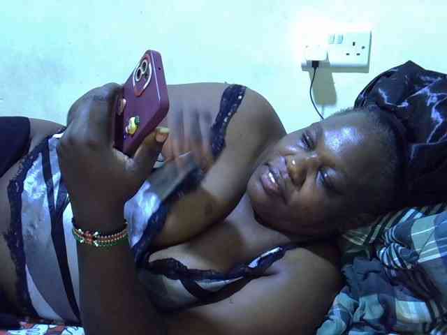 sexy-ebony254 webcam