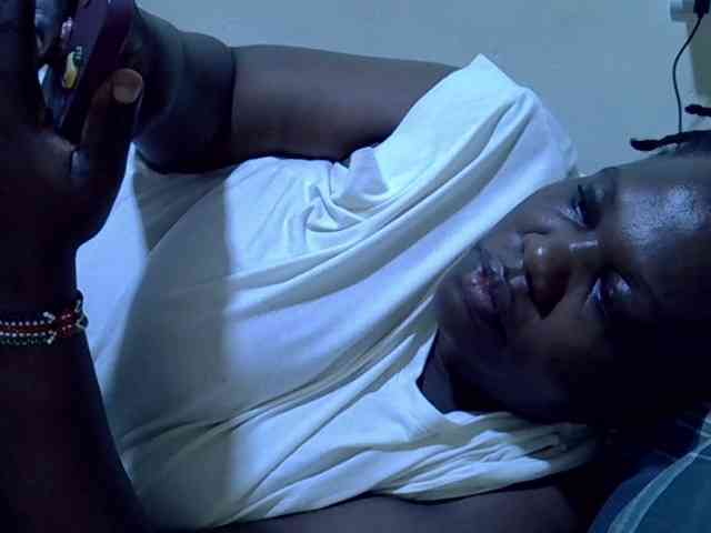 sexy-ebony254 webcam