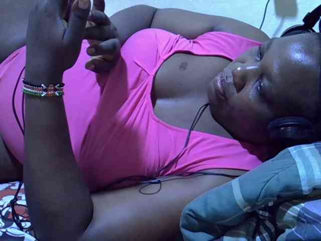 sexy-ebony254 webcam