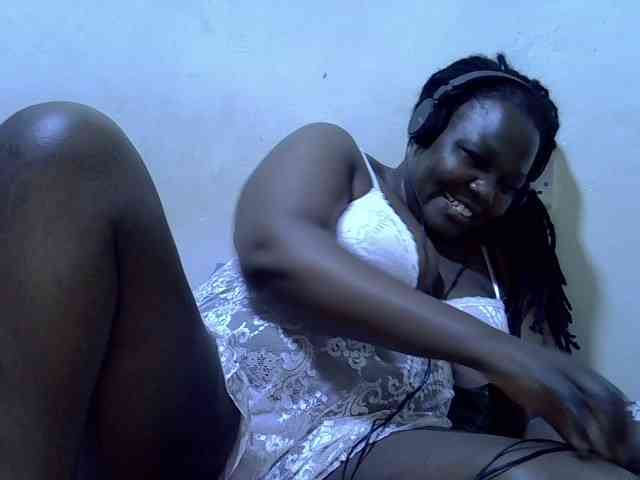 sexy-ebony254 webcam