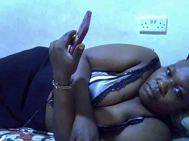 sexy-ebony254 webcam