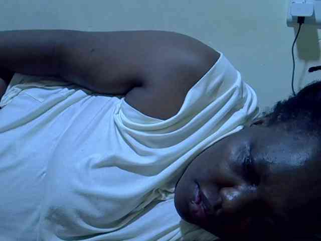 sexy-ebony254 webcam