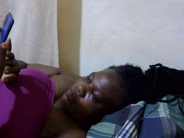 sexy-ebony254 webcam