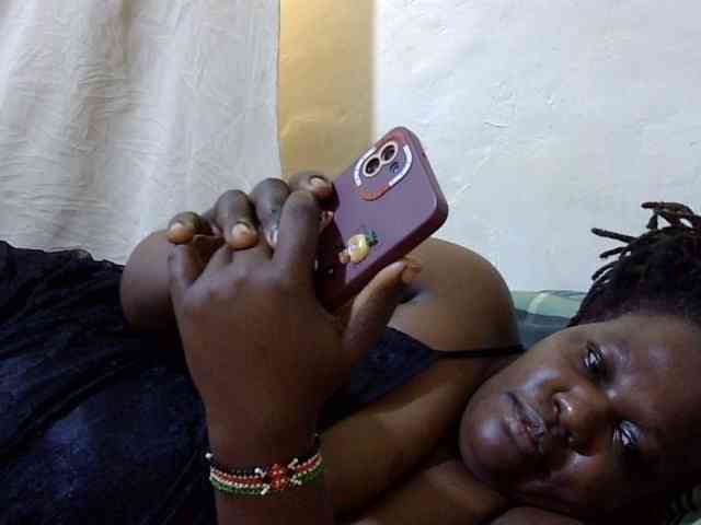 sexy-ebony254 webcam