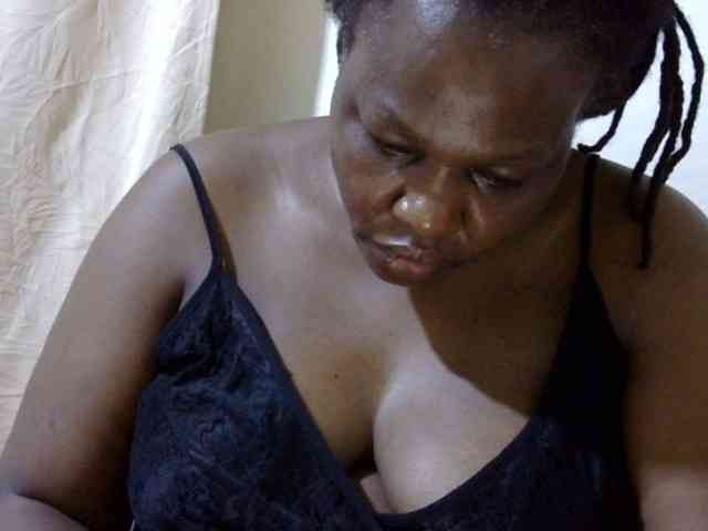 sexy-ebony254 webcam