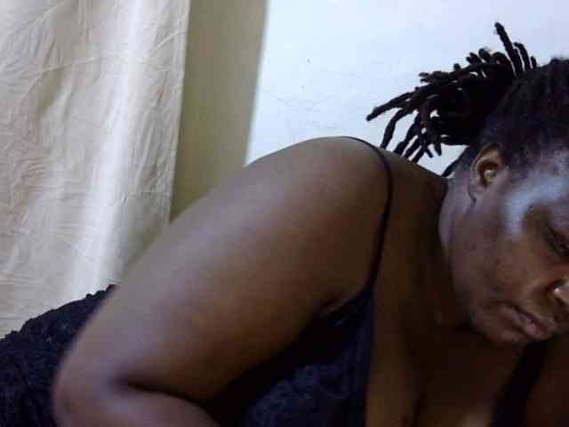 sexy-ebony254 webcam