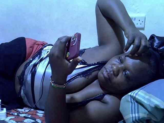 sexy-ebony254 webcam