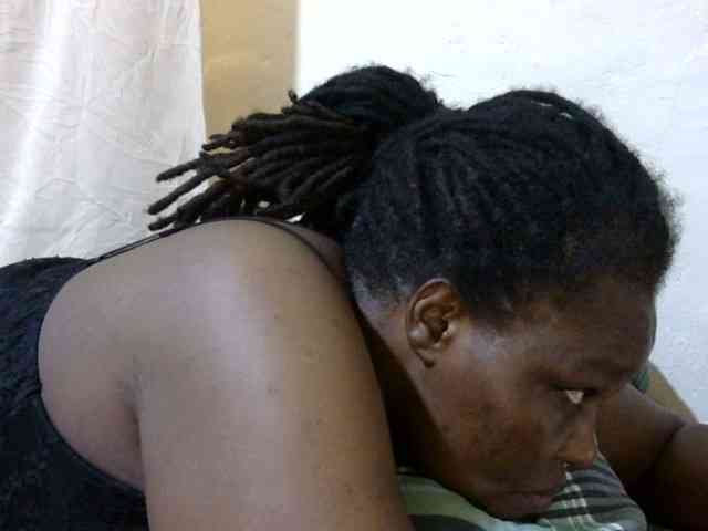 sexy-ebony254 webcam