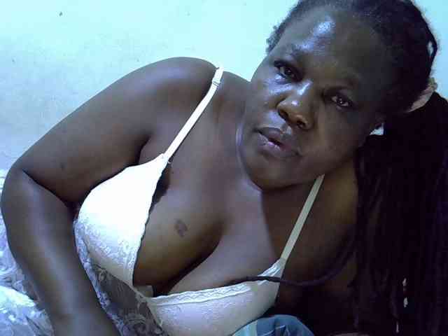 sexy-ebony254 webcam