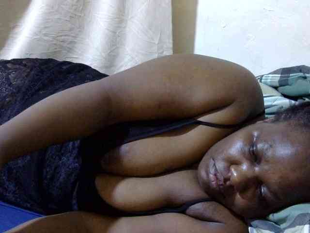 sexy-ebony254 webcam