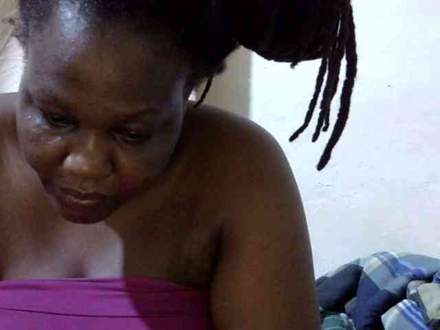 sexy-ebony254 webcam
