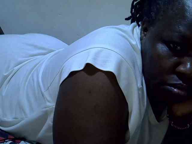 sexy-ebony254 webcam