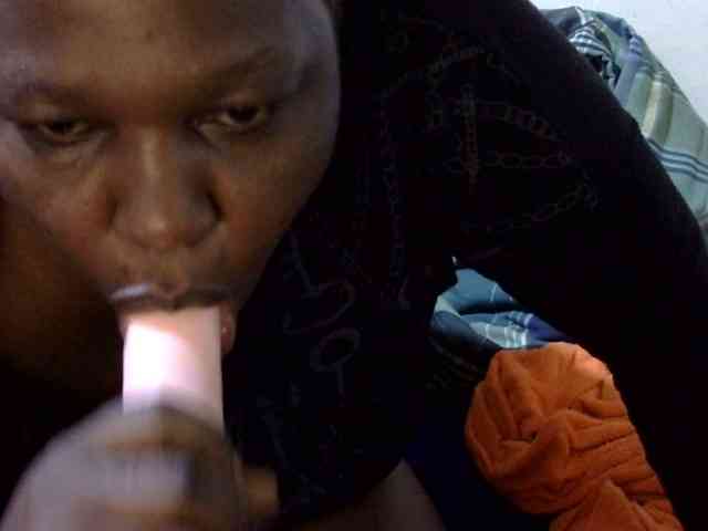 sexy-ebony254 webcam