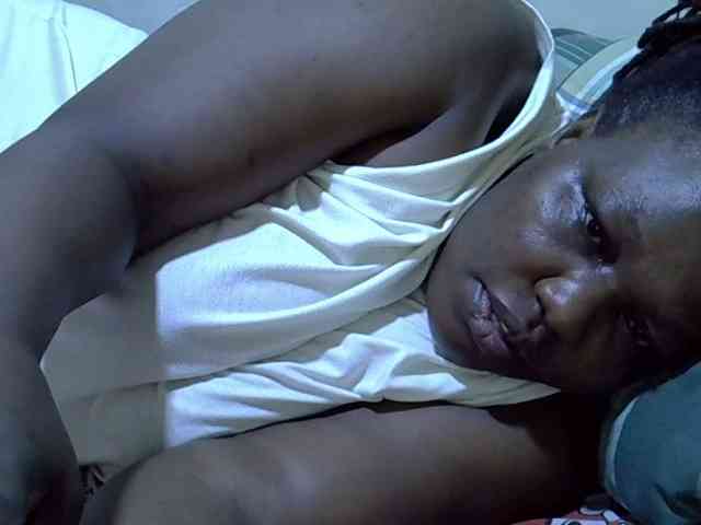 sexy-ebony254 webcam