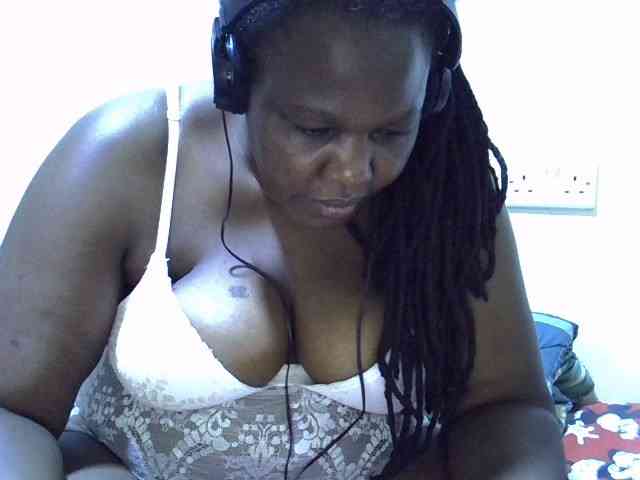 sexy-ebony254 webcam