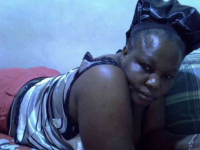 sexy-ebony254 webcam