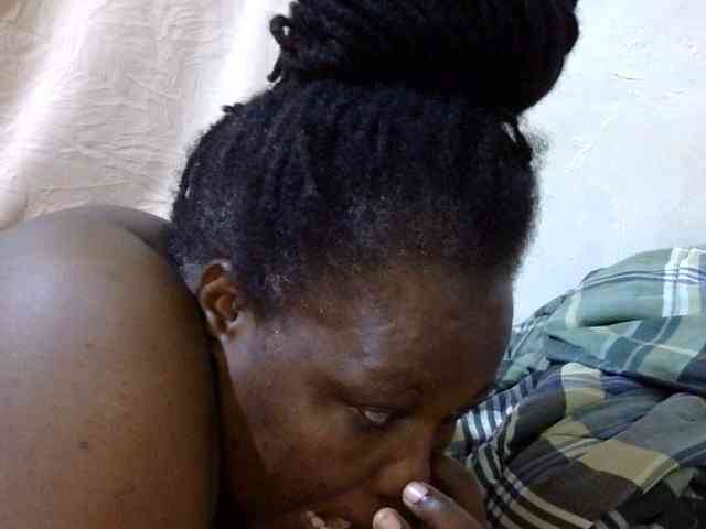 sexy-ebony254 webcam