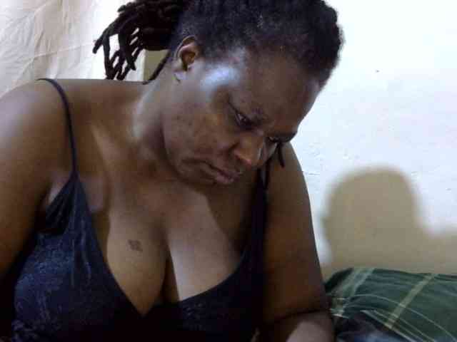 sexy-ebony254 webcam