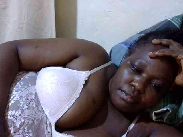 sexy-ebony254 webcam