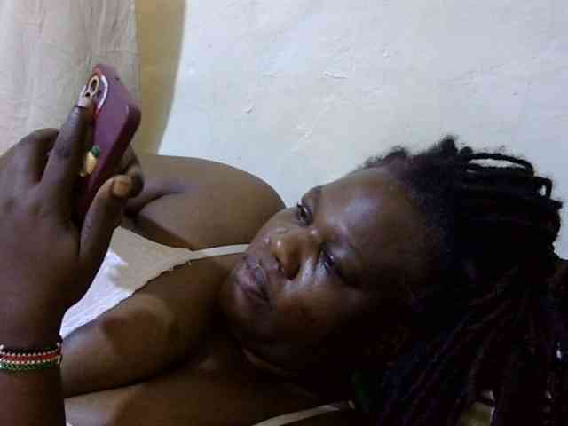 sexy-ebony254 webcam