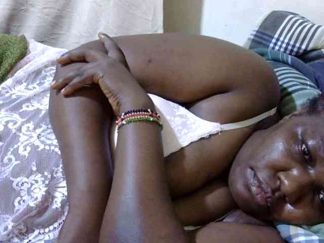 sexy-ebony254 webcam