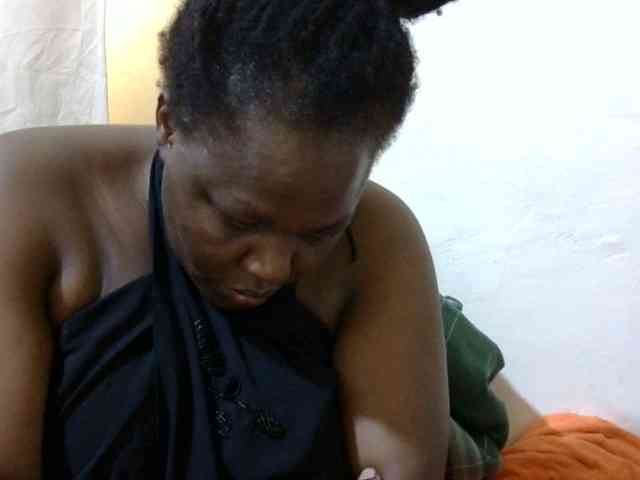 sexy-ebony254 webcam