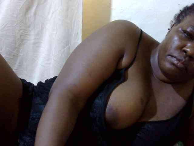 sexy-ebony254 webcam