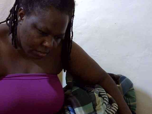 sexy-ebony254 webcam