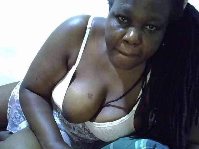 sexy-ebony254 webcam