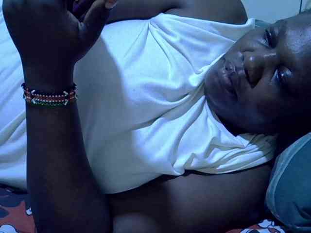 sexy-ebony254 webcam