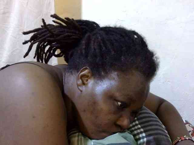 sexy-ebony254 webcam