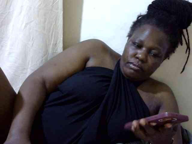 sexy-ebony254 webcam