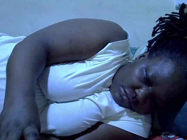 sexy-ebony254 webcam