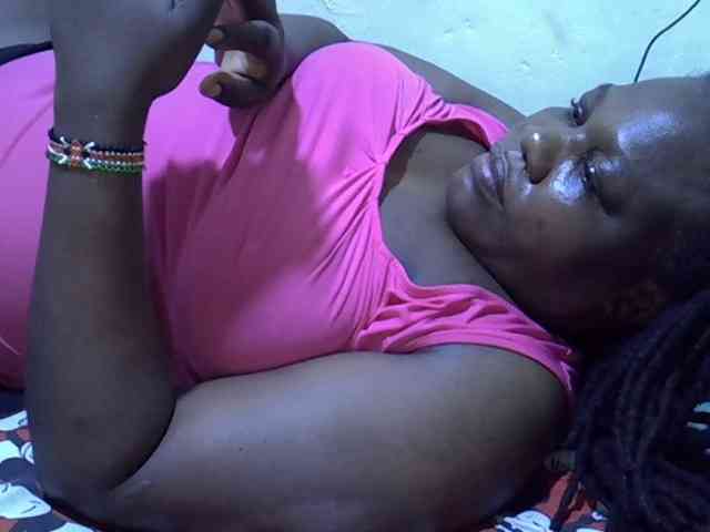 sexy-ebony254 webcam
