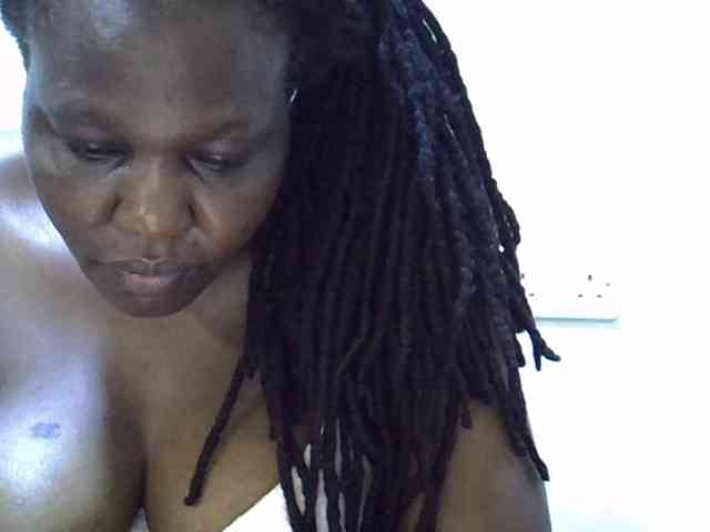 sexy-ebony254 webcam