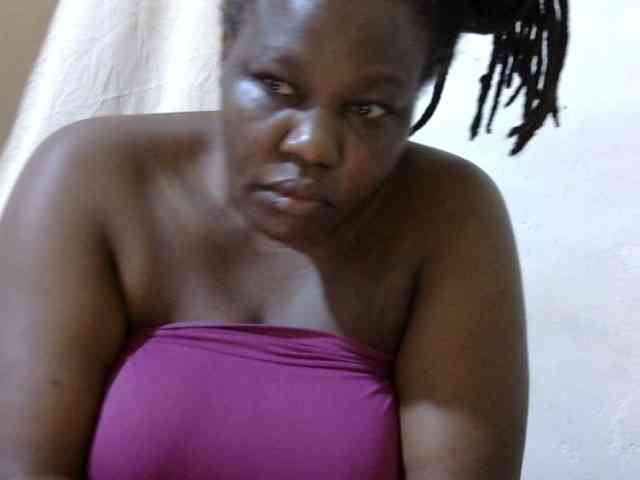 sexy-ebony254 webcam