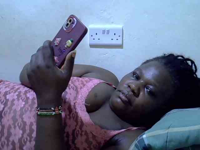 sexy-ebony254 webcam