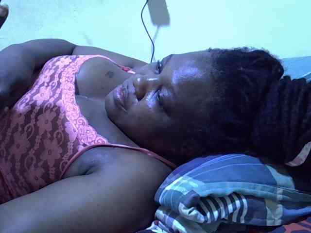sexy-ebony254 webcam