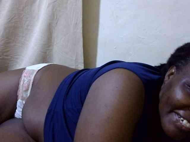 sexy-ebony254 webcam