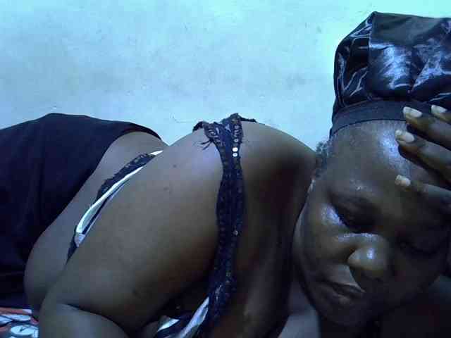 sexy-ebony254 webcam