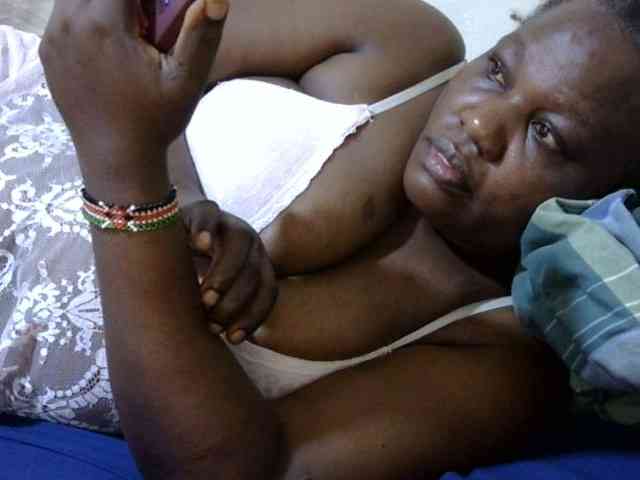 sexy-ebony254 webcam