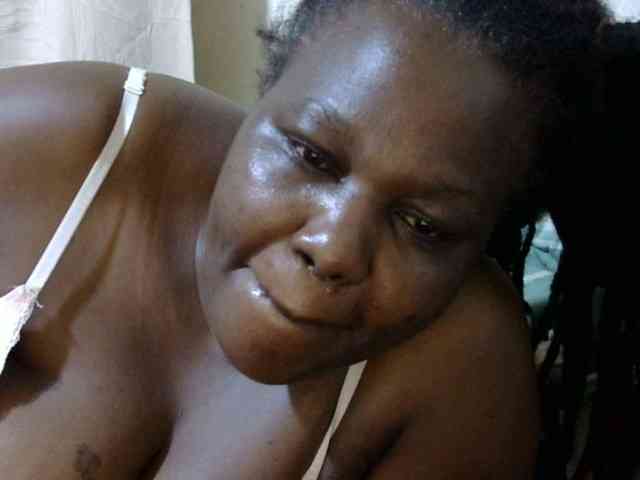 sexy-ebony254 webcam