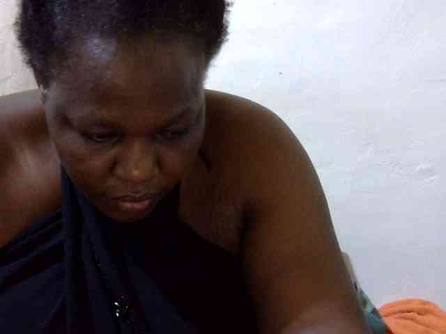 sexy-ebony254 webcam